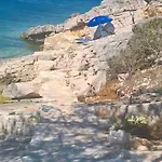 Stone House Mia - Two Bedroom Stone House With Terrace And Sea View