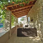 بيت للعطل Stone House Mia - Two Bedroom Stone House With Terrace And Sea View *