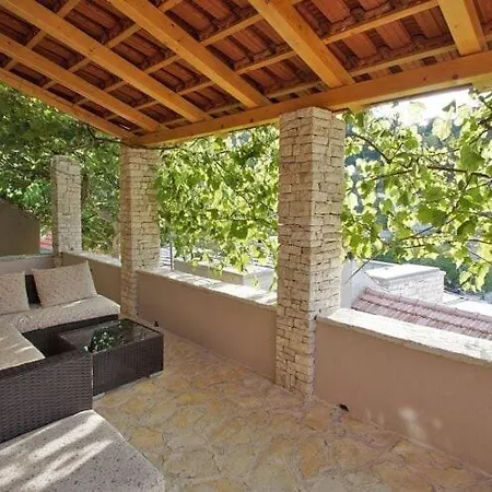Stone House Mia - Two Bedroom Stone House With Terrace And Sea View * Vela Luka
