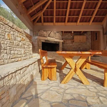 Stone House Mia - Two Bedroom Stone House With Terrace And Sea View Vakantiehuis