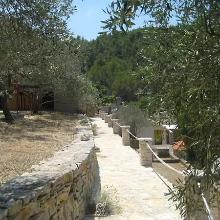 Stone House Mia - Two Bedroom Stone House With Terrace And Sea View *