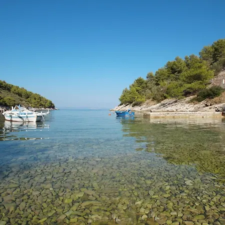 Stone House Mia - Two Bedroom Stone House With Terrace And Sea View * Vela Luka