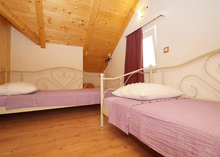 Stone House Mia - Two Bedroom Stone House With Terrace And Sea View Holiday home Vela Luka