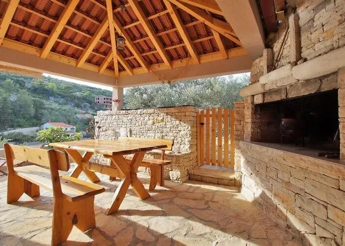 Holiday home Stone House Mia - Two Bedroom Stone House With Terrace And Sea View Vela Luka
