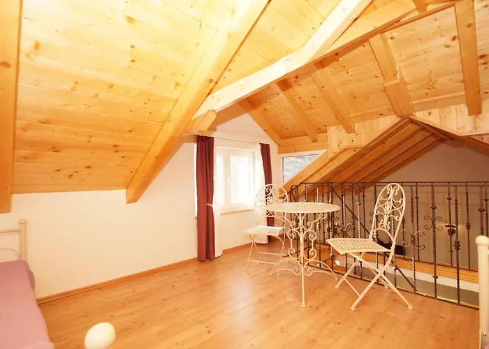 Stone House Mia - Two Bedroom Stone House With Terrace And Sea View Vela Luka