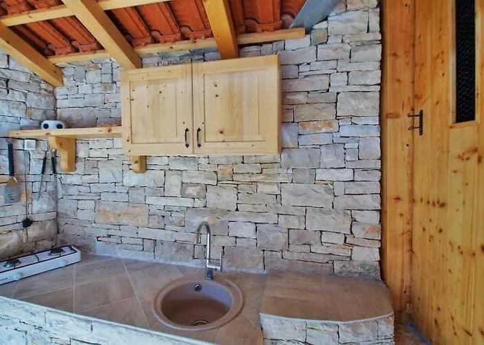 Holiday home Stone House Mia - Two Bedroom Stone House With Terrace And Sea View
