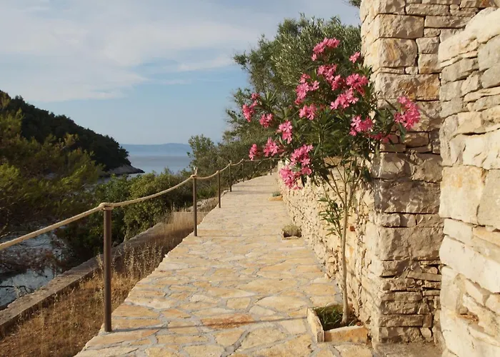 Stone House Mia - Two Bedroom Stone House With Terrace And Sea View Holiday home *